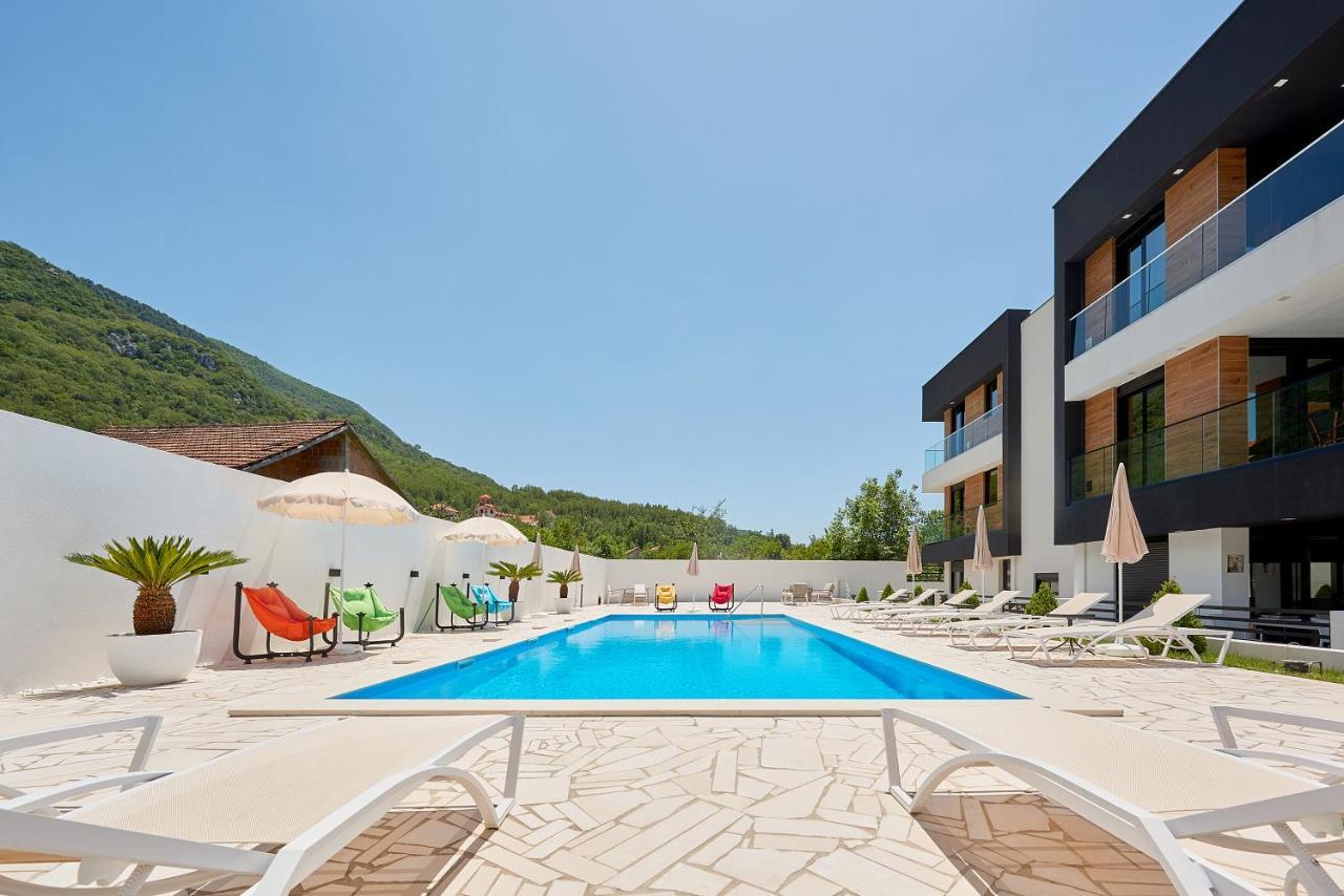 Georgiy Lux Apartments Lastva Grbaljska Exterior photo